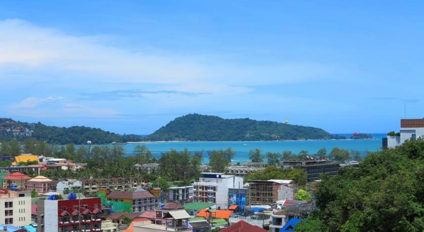Emerald Terrace Patong Esterno foto
