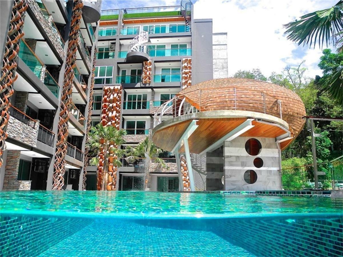 Emerald Terrace Patong Esterno foto