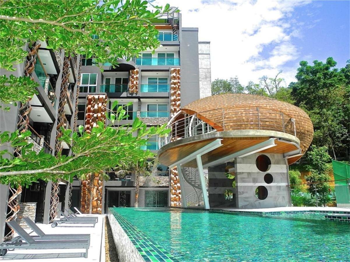 Emerald Terrace Patong Esterno foto